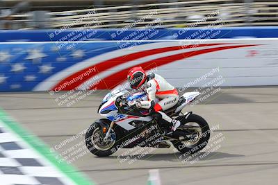 media/May-29-2022-Fastrack Riders_ [[fc0f8b1a06]]/Level 2/Start Finish/